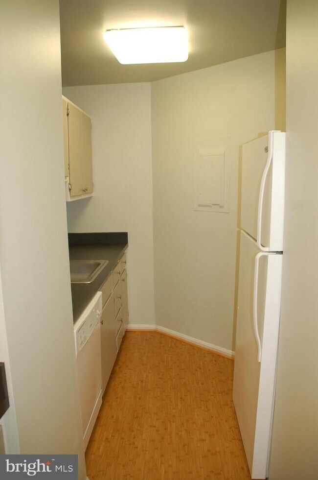 2028 Mt Royal Terrace Unit 402, Baltimore, MD 21217 Apartment for