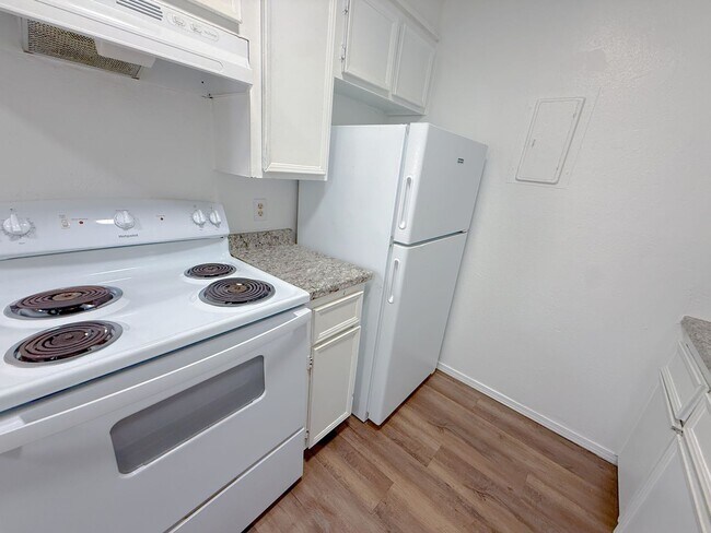 Foto del edificio - Spacious 1 Bedroom Apartment in Lubbock!
