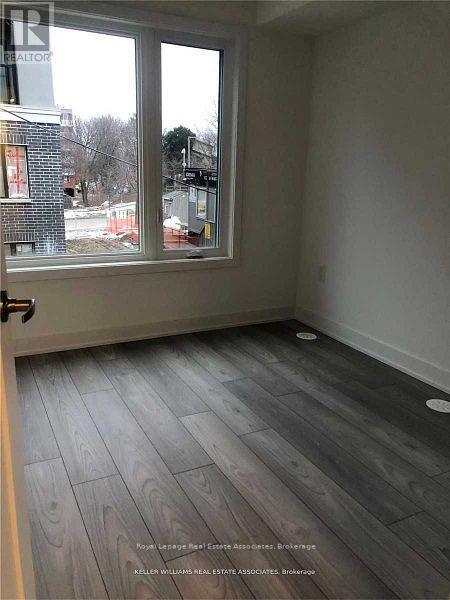 Building Photo - 3476-3476 Widdicombe Way