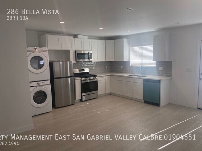 Building Photo - BRAND NEW STUNNING TWO BEDROOM BACK HOUSE ...