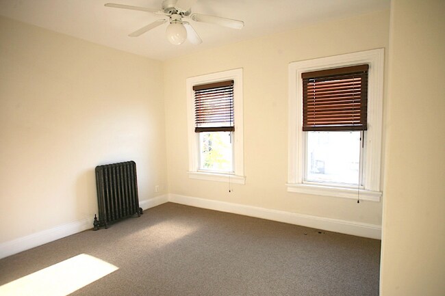 Foto del edificio - 924 P St NW