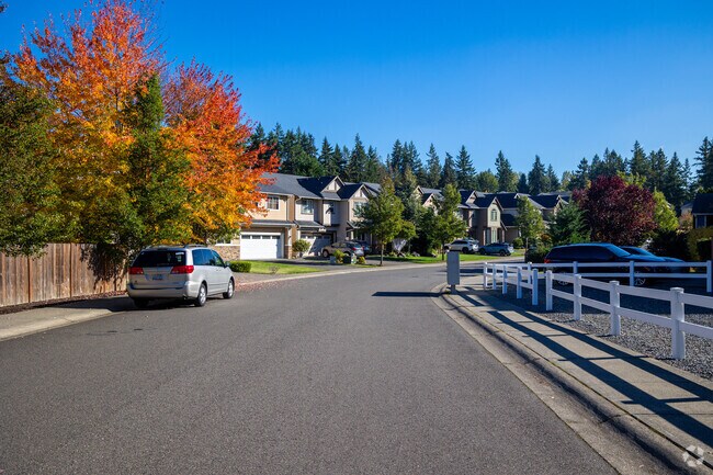 Newer Build Homes in the Graham Neighborhood.