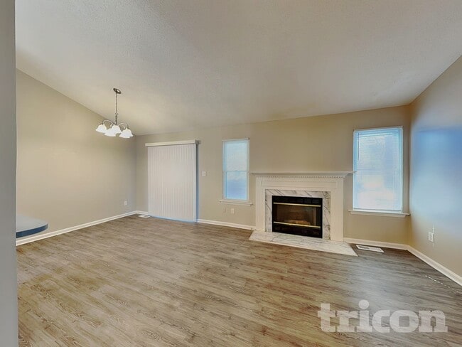 Building Photo - 3520 Lytham Pl