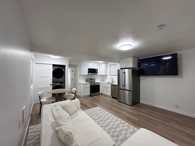 Foto del edificio - 1747 NE 147th St