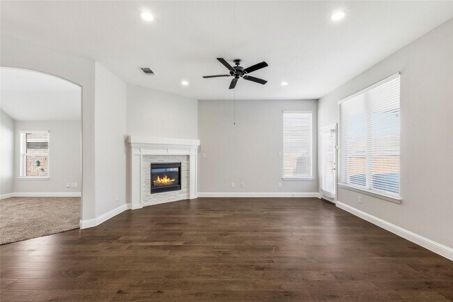 Foto del edificio - 413 Allbright Rd