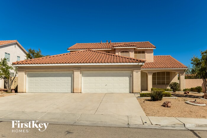 Foto principal - 820 Crescent Moon Dr
