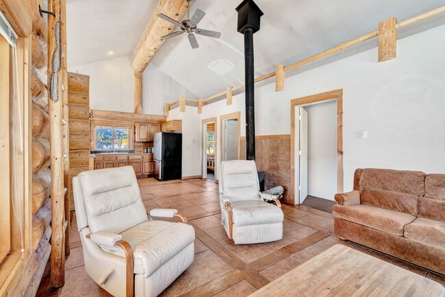 Foto del edificio - 38500 Lobo Ct