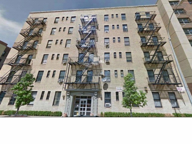 Primary Photo - 211 W 146th St