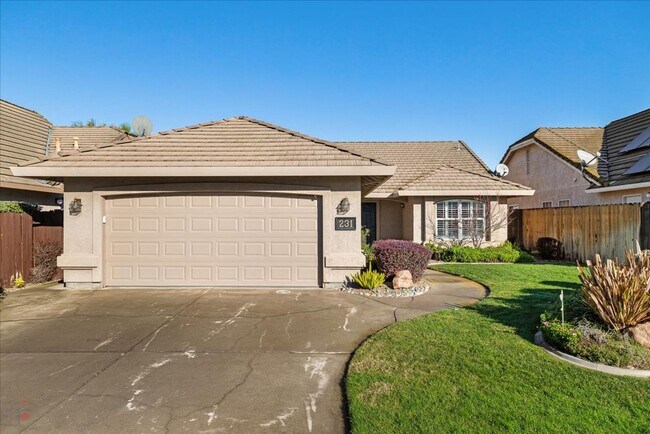 Foto del edificio - Lovely 3 Bedroom/2 Bath Home Located in Lodi Ca