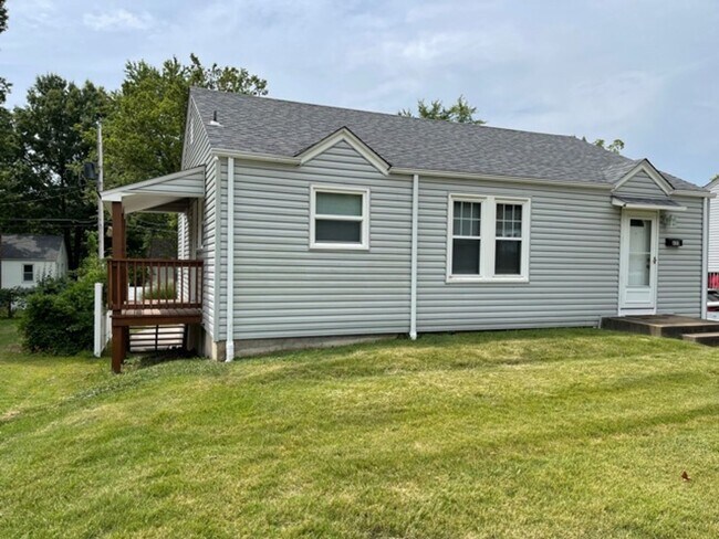 Foto del edificio - 3 Bedroom/2 Bath House