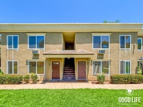Building Photo - 792 Avocado Ave