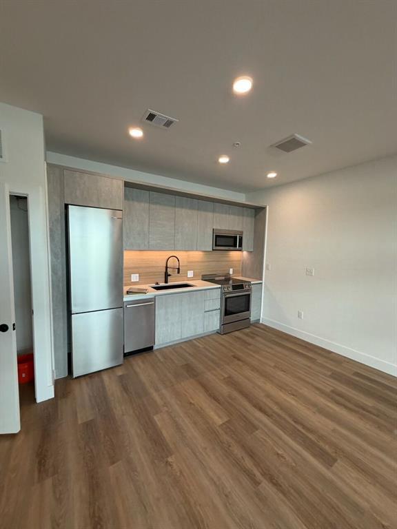 Foto del edificio - 4315 S Congress Ave