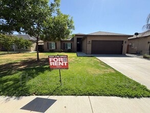 Building Photo - 30910 Jackrabbit St