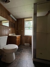 Building Photo - 824 Johnson St