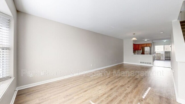Foto del edificio - 3300 W Florida Ave - Prospect Park