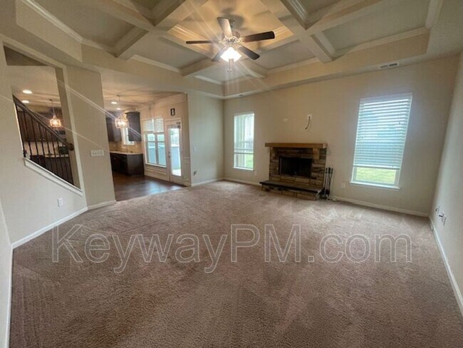 Foto del edificio - 5007 Vine Ln