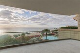 Foto principal - 17975 Collins Ave