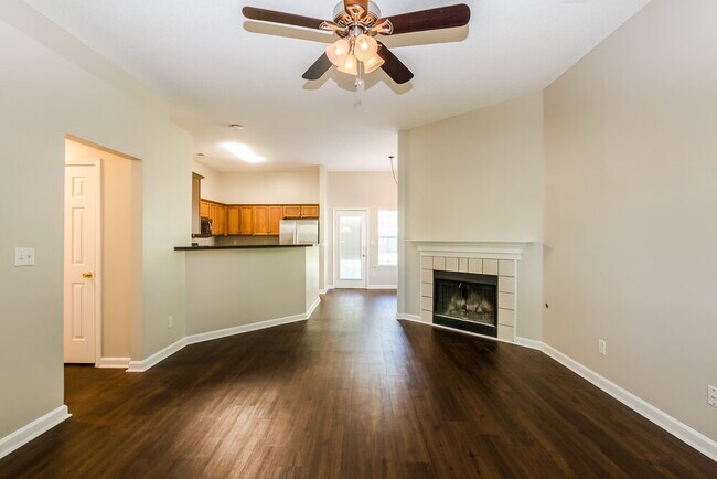 Foto del edificio - 9697 Tributary Cove