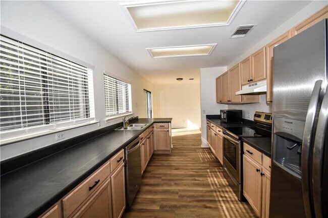 Building Photo - 12908 Dionysus Dr