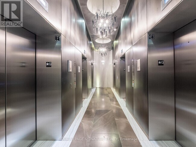 Building Photo - 88 Harbour St