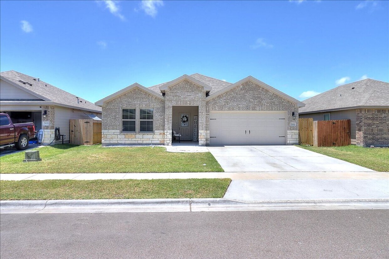 Primary Photo - 7901 Bull Rider - 4/bed 2/bath - $2295/month