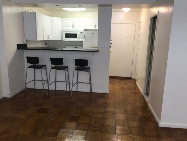 Foto del edificio - 922 24th St NW