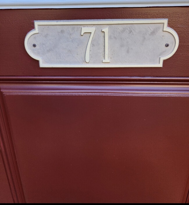 Photo - 71 Pocono Dr Townhome