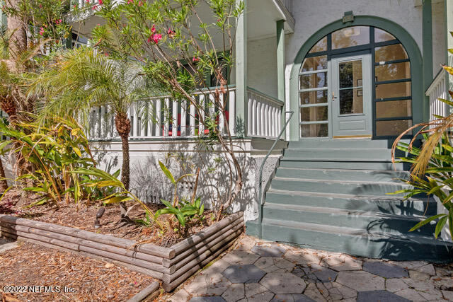 Foto principal - 2743 Vernon Terrace