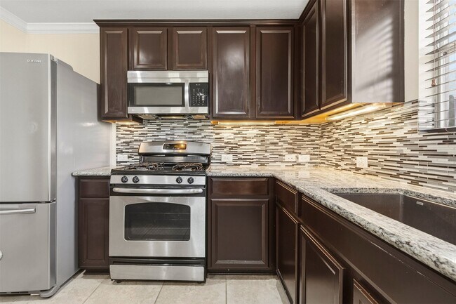 Building Photo - 26502 Fielder Brook Ln