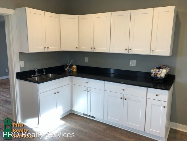 Building Photo - 3 br, 1 bath House - 1520 Dayton Ave