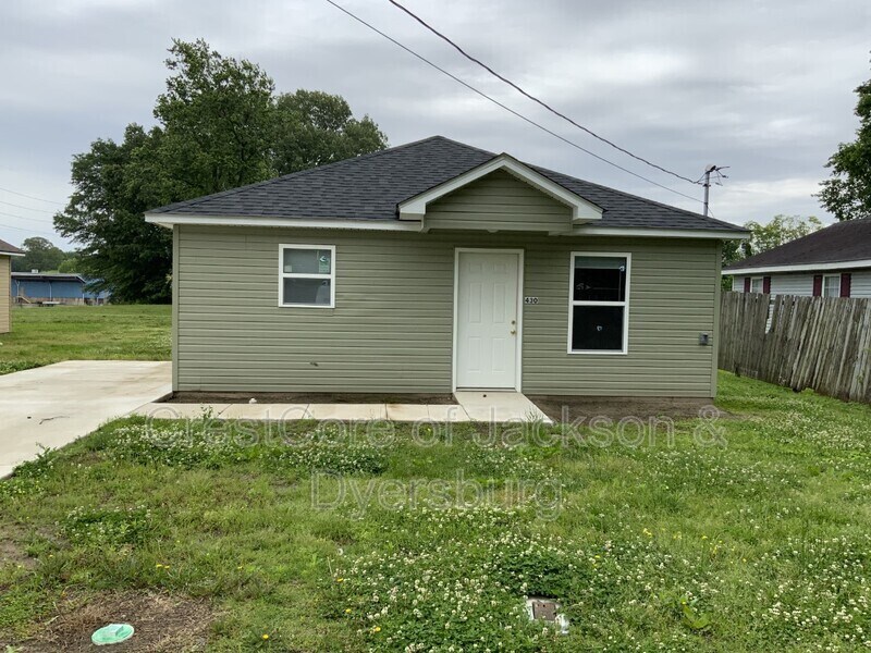 430 Prince Ave, Dyersburg, TN 38024 House for Rent in Dyersburg, TN