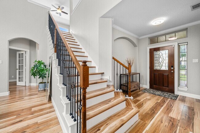 Foto del edificio - 5103 Big Meadow Ln