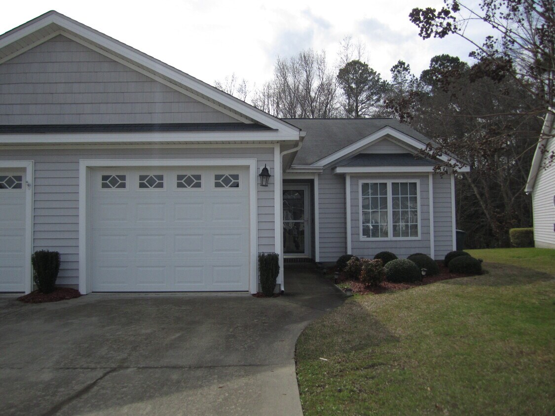 1307 S Taylor St, Goldsboro, NC 27530 Townhome Rentals in Goldsboro