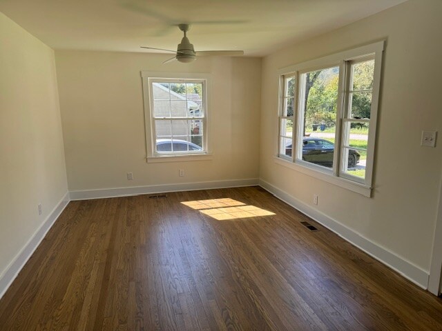 Foto del edificio - 109 Brookview Cir