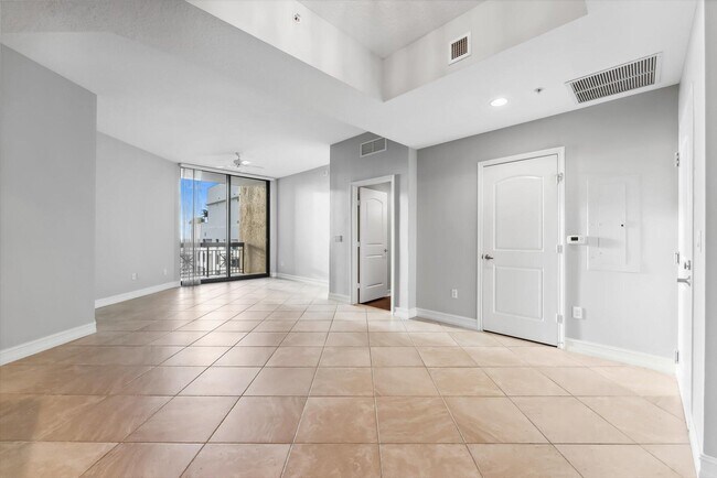 Foto del edificio - 701 S Olive Ave
