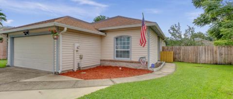Foto del edificio - 1827 Wildwood Creek Ln