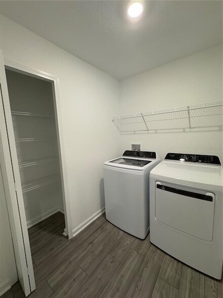 Foto del edificio - 8924 SW 41st Terrace