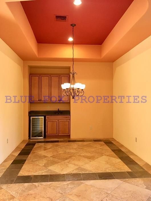 Building Photo - 11515 N Moon Ranch Pl