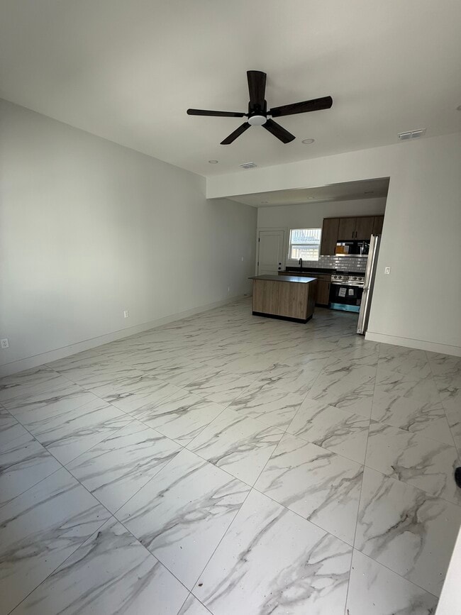 Building Photo - Dominions Weslaco