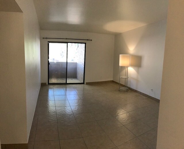 Foto del edificio - 7950 E Starlight Way