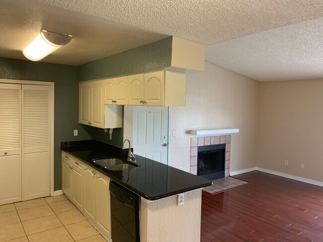 Foto del edificio - 2550 N Alafaya Trail