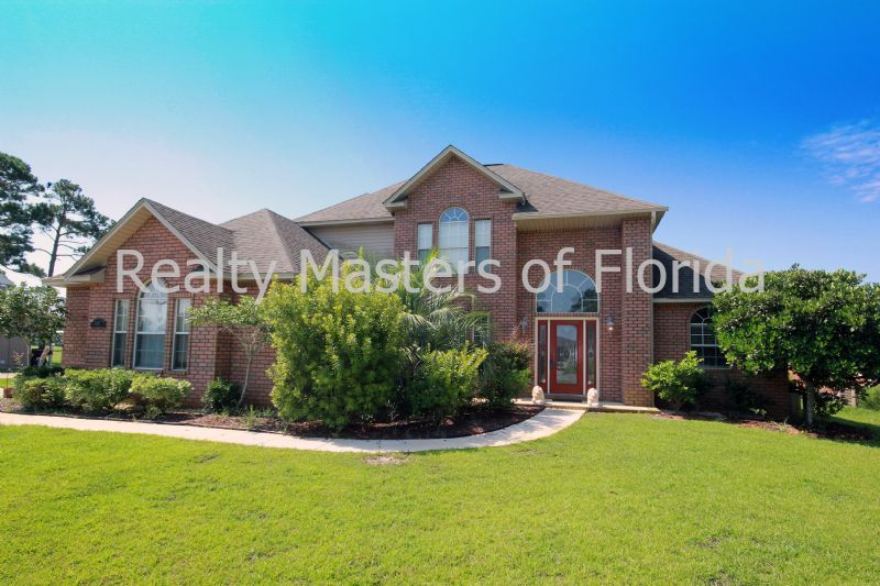 Foto principal - 3803 Tiger Point Blvd
