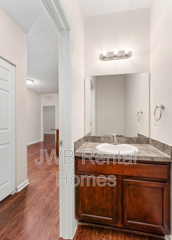 Building Photo - 4515 Wheeler Ave