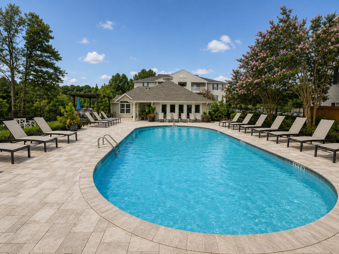Shadow Lake Apartments - Shadow Lake Apartments