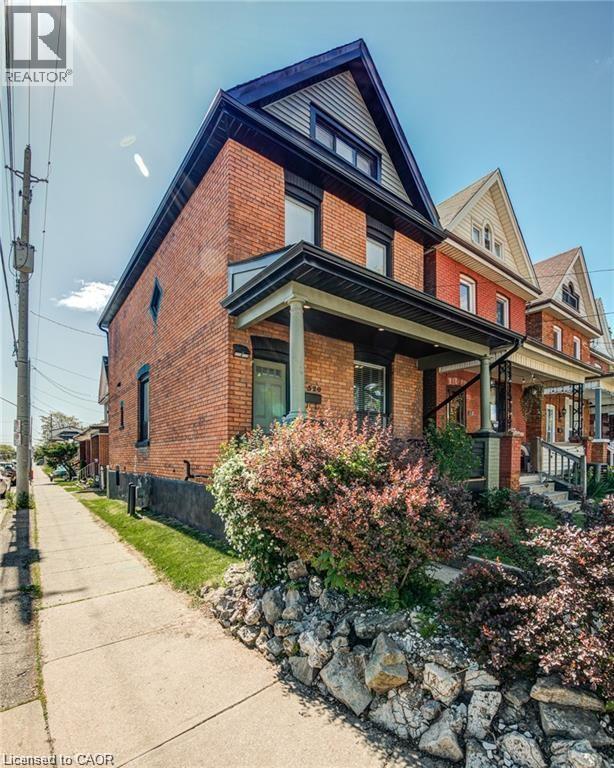 Building Photo - 520 Hughson St. N