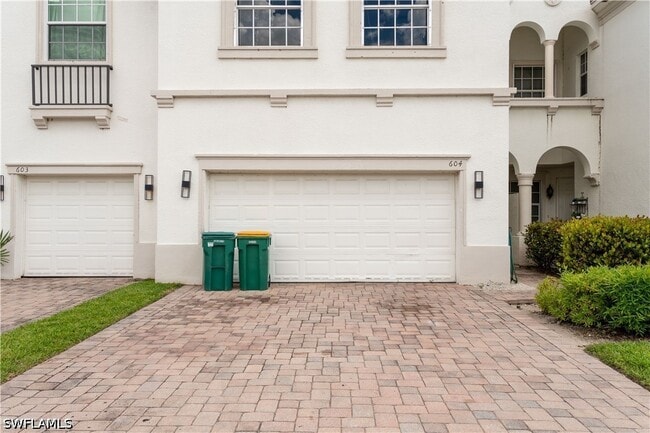 Building Photo - 7029 Ambrosia Ln