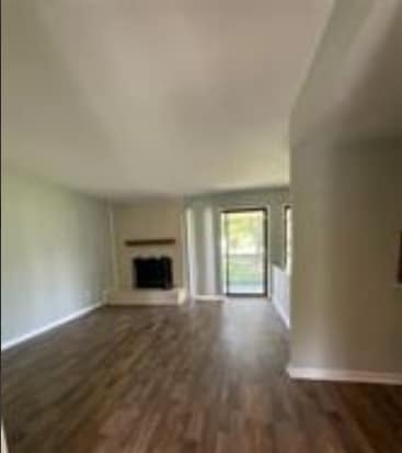 Building Photo - 11105 Harrowfield Rd