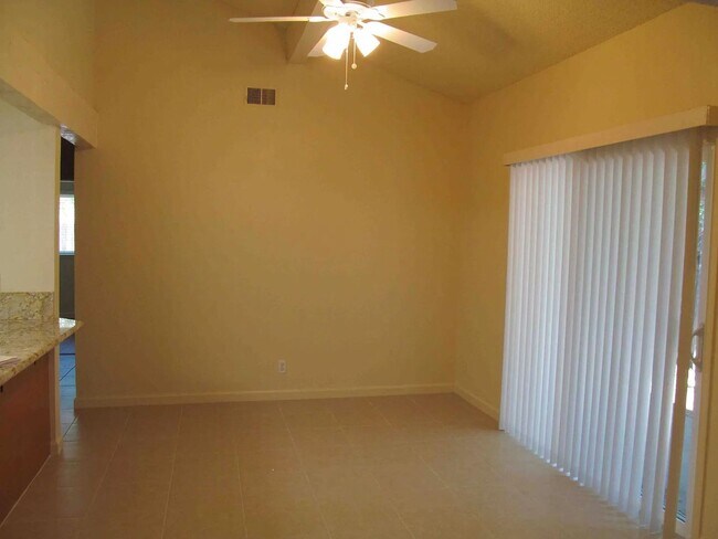 Foto del edificio - 1723 Kent St