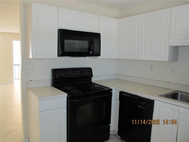 Foto del edificio - 12405 Orange Blossom Oak Pl