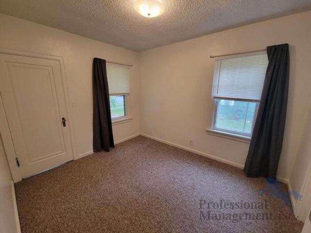 Building Photo - 2 bedroom in Billings MT 59101